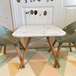 Lalo Play Table+ 2 chairs Set For Toddler Kid