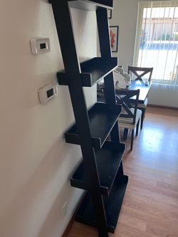 Ladder book shelf, black