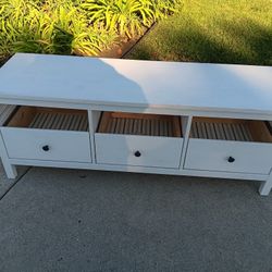 Furniture.. TV.Stand.\nDining t v table