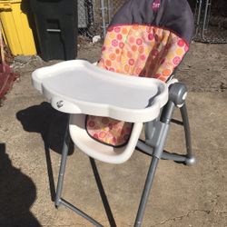Very Nice Fold Up Chairs Table Recording Baby Items You’re Only $40 Firm