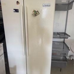 Cheap Fridge! Works!!!