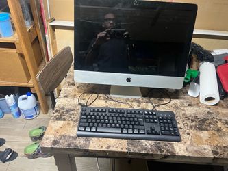 Apple computer