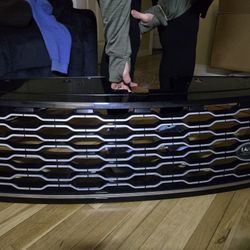2020 Range Rover Grill