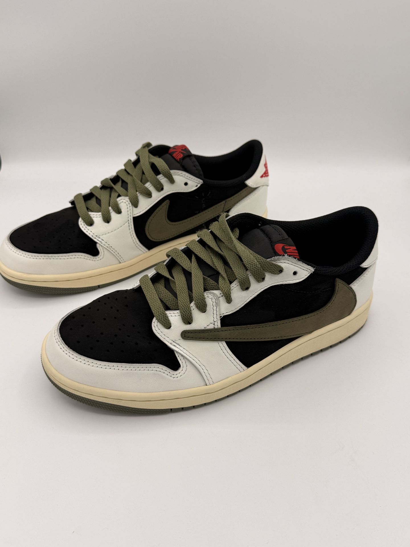 Travis Scott x Air Jordan 1 Retro Low OG SP ' Reverse Olive/ Medium ol - $400