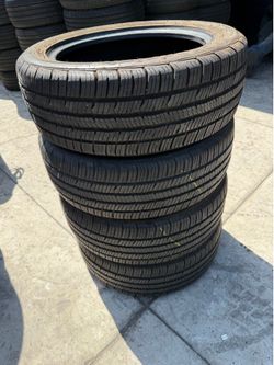 205 55 16 Goodyear I sell this Seth of tires with 80% life the 4