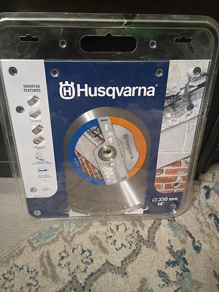 BRAND NEW Husqvarna 14" Saw Blade