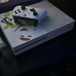 Works Good Need Battery Hdmi Cord