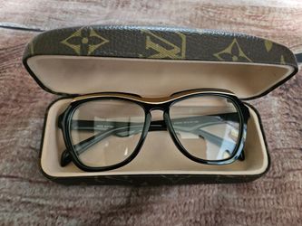 Women's glasses
