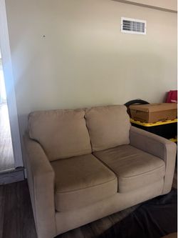 Pull out couch