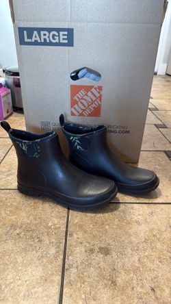 Rain boots