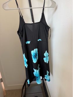Size small