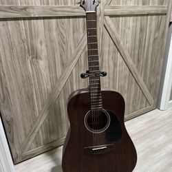 mitchell guitar with stand 