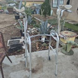 Drive Medical Deluxe Folding Walker with forearm platforms