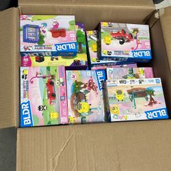 BLDR Adopt Me 42 Boxes