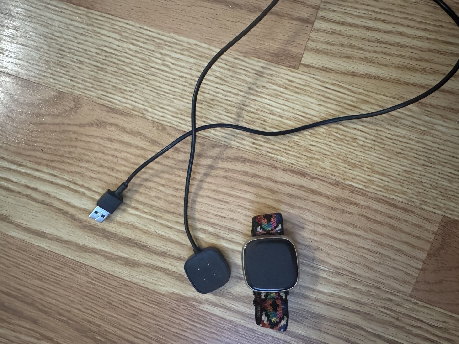 Fitbit Versa 3 With Charger