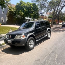 Mitsubishi Montero Sport Asepto Tratos