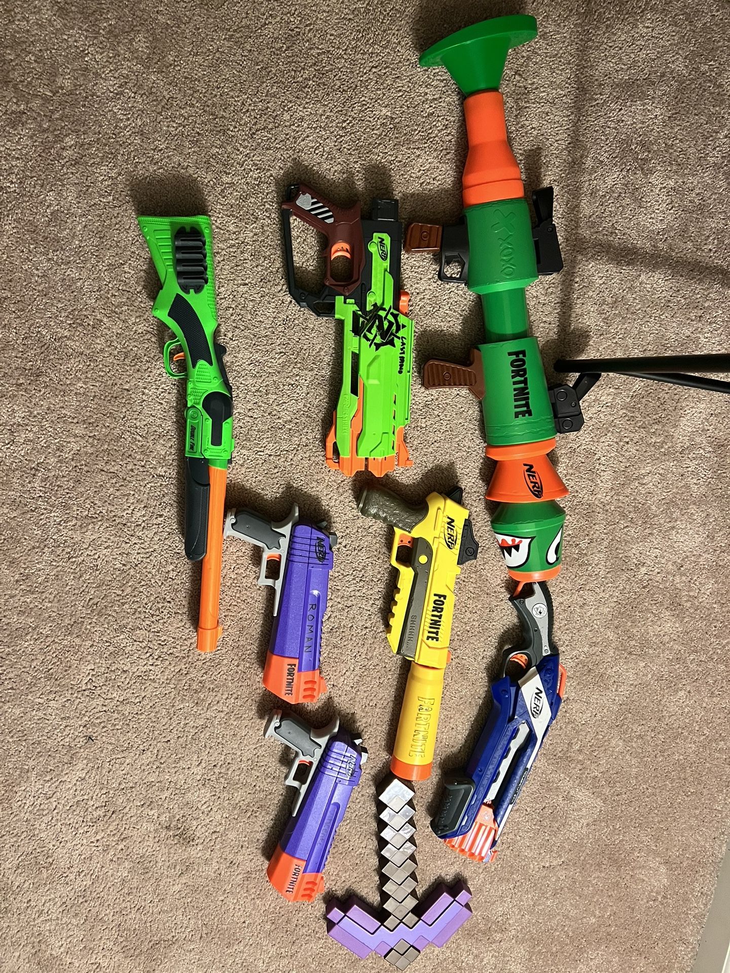 Nerf guns 