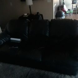 2 Couches& Fish Tank $$400