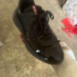 prada Men All Black 