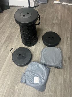 Camping / Event Gear Lot – 6 Portable Chairs, Tent Weights & Bungees