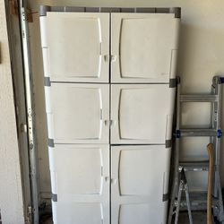 Plastic Storage Unit