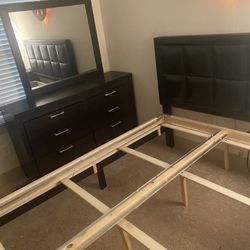 Queen  Size Platform Bed Set! 