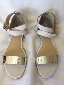 ENZO ANGIOLINI sandals women SZ 9 1/2 silver and white