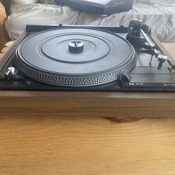 Vintage Dual Brand Belt Drive Turntable 