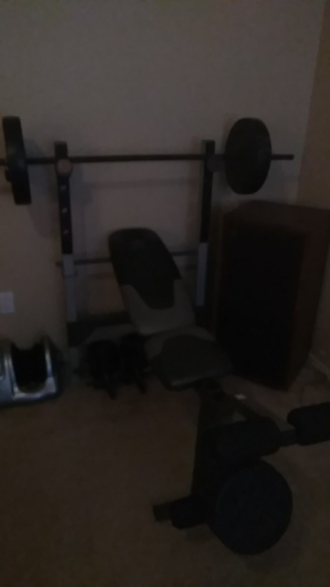 Weight bench