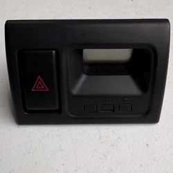 2002 Honda Accord OEM hazard light switch and digital clock assembly