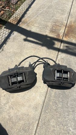 Is350 06-14 Brake Calipers