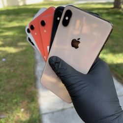 iPhone 8 / 8 Plus / X / XR / XS Max & Unlocked / International Available