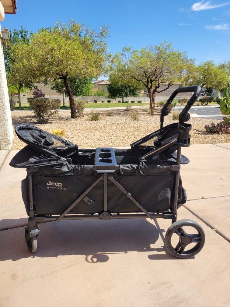Jeep Evolve Stroller Wagon by Delta Children - Black