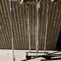 Retail Rolling Rack - Sturdy $5