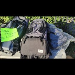 BABY HIKING  CARRIER