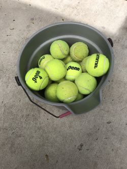29 Tennis balls 