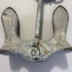 Anchor 10 LB