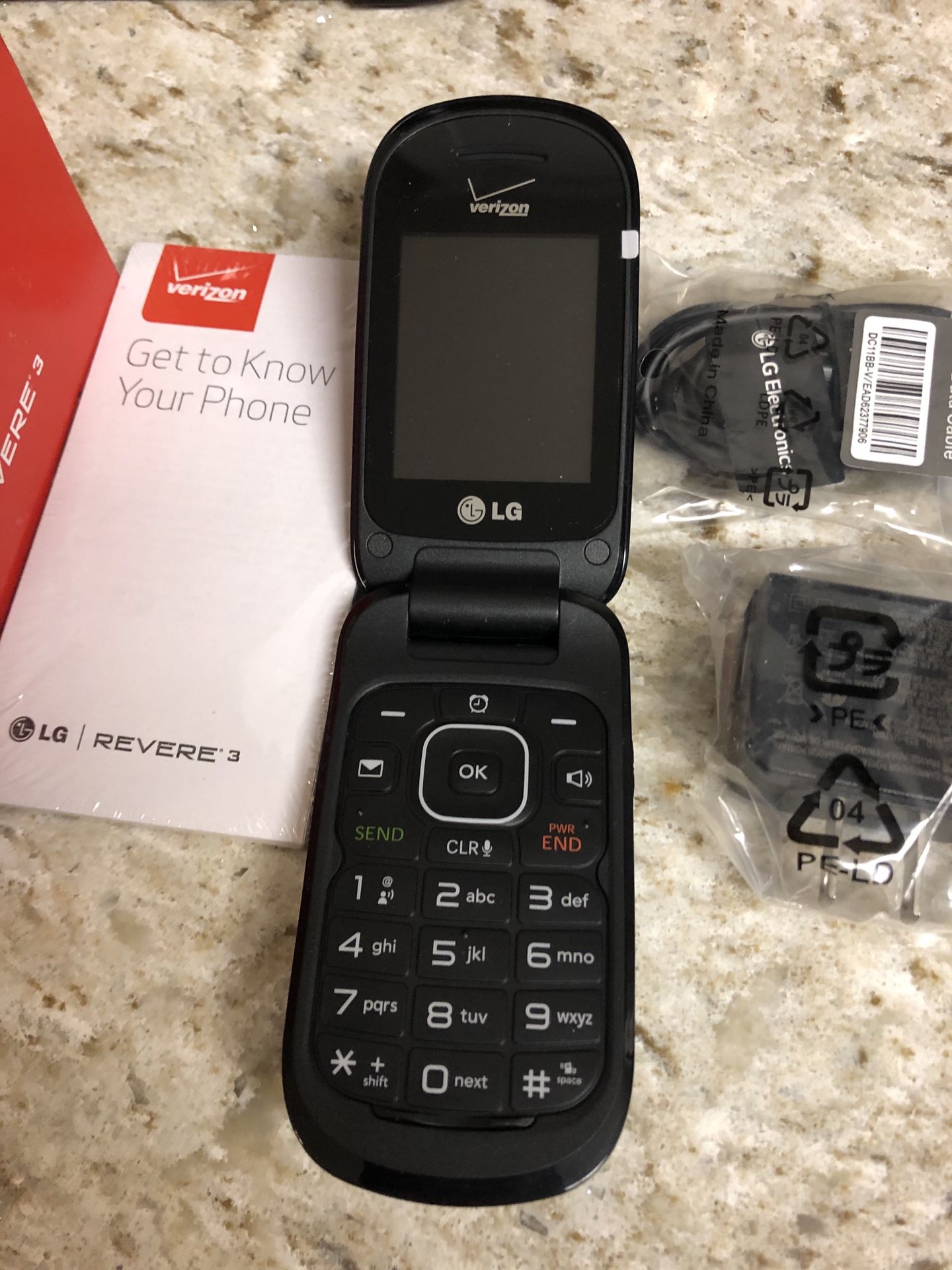 New Verizon Wireless LG Revere 3 Flip Cell Phone Basic Phone page plus