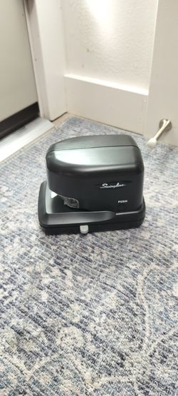 Swingline Electric Stapler Model 69008