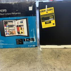 New In Box Kenmore 1.7 cu.ft Compact Refrigerator. Must Pickup