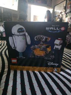 LEGO Disney Pixar WALL-E & EVE 43279 - BRAND NEW