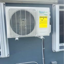 Mini Split (Air Conditioner)