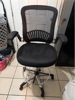 Office Desk Chair - $40