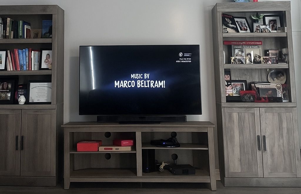 Tv Console/ Bookshelves Set