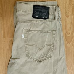 Khaki 514 Levi’s Jeans 32x30