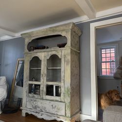 Nice Piece With Lights Inside