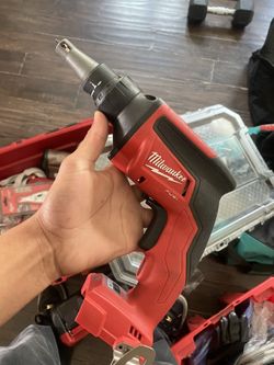 Milwaukee M18 FUEL 18V Cordless Drywall Screw Gun