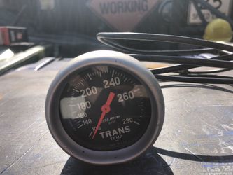 Autometer Gauge