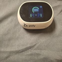 Poly Earbuds 