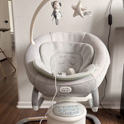 Graco Baby Swing 